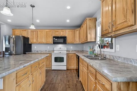 Tiny photo for 736 Indiana Avenue, Limon, CO 80828 (MLS # 8919399)