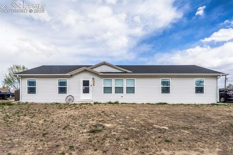 Photo of 736 Indiana Avenue, Limon, CO 80828 (MLS # 8919399)