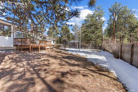Tiny photo for 685 Sunnywood Loop, Woodland Park, CO 80863 (MLS # 4008107)