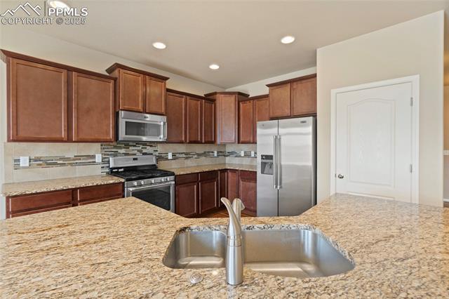 7031 Thorn Brush Way