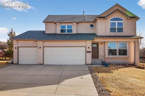Photo of 15635 Split Creek Drive, Monument, CO 80132 (MLS # 1757138)