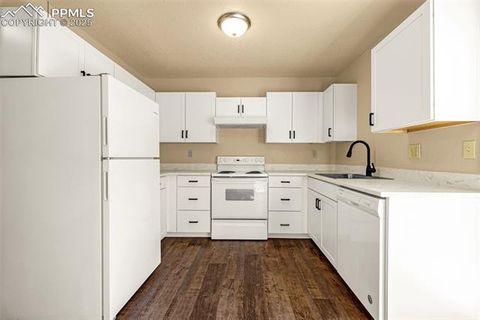 Tiny photo for 2124 Boston Terrace, Colorado Springs, CO 80904 (MLS # 3179367)