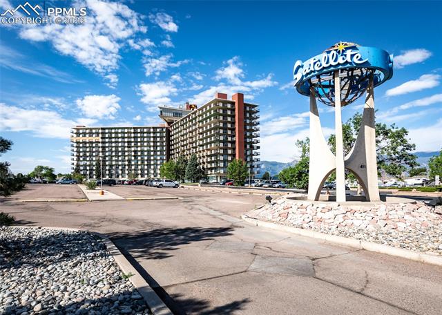 411 Lakewood Circle A506