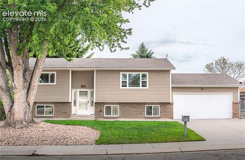 Photo of 4718 Misty Drive, Colorado Springs, CO 80918 (MLS # 9309373)