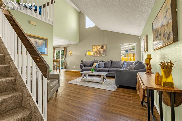 512 Harvest Moon Road