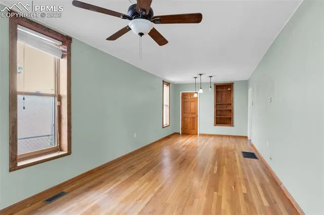 Florence, Colorado 81226, United States, 2 Bedrooms Bedrooms, ,1 BathroomBathrooms,Residential,Pending,209382