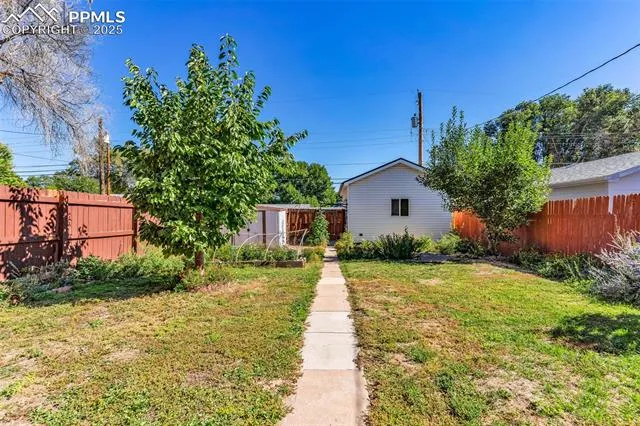 Florence, Colorado 81226, United States, 2 Bedrooms Bedrooms, ,1 BathroomBathrooms,Residential,Pending,209382