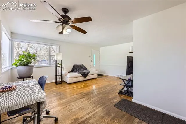 Colorado Springs, Colorado 80909, United States, 4 Bedrooms Bedrooms, ,2 BathroomsBathrooms,Residential,Pending,26152