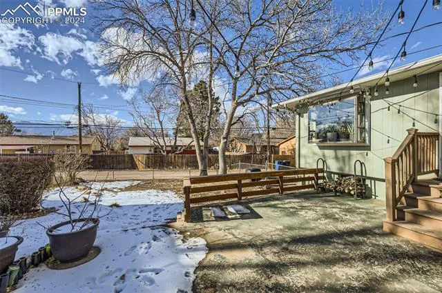 Colorado Springs, Colorado 80909, United States, 4 Bedrooms Bedrooms, ,2 BathroomsBathrooms,Residential,Pending,26152