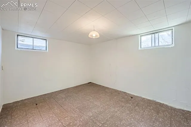 Colorado Springs, Colorado 80909, United States, 4 Bedrooms Bedrooms, ,2 BathroomsBathrooms,Residential,Pending,26152
