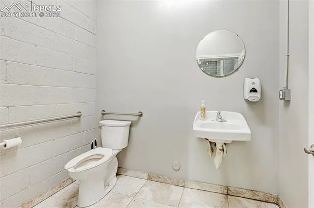 Colorado Springs, Colorado 80905, United States, ,Commercial,Active,169741