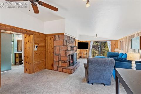 Tiny photo for 107 Washington Avenue, Manitou Springs, CO 80829 (MLS # 3320550)