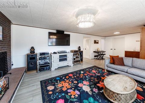 Tiny photo for 609 Pioneer Lane, Colorado Springs, CO 80904 (MLS # 7605973)