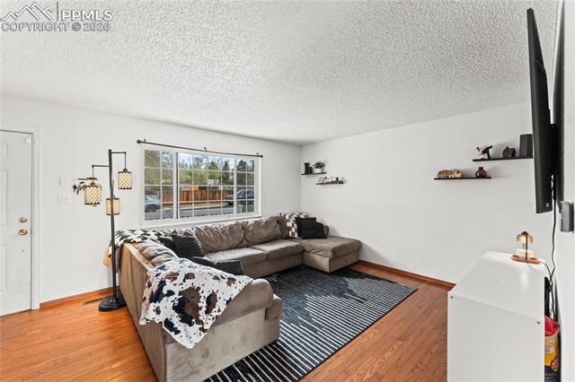 4615 S Crimson Circle