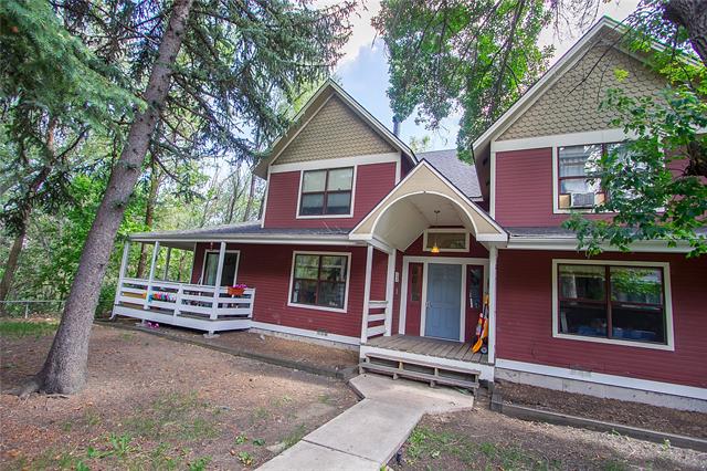 817 E San Miguel Street 3