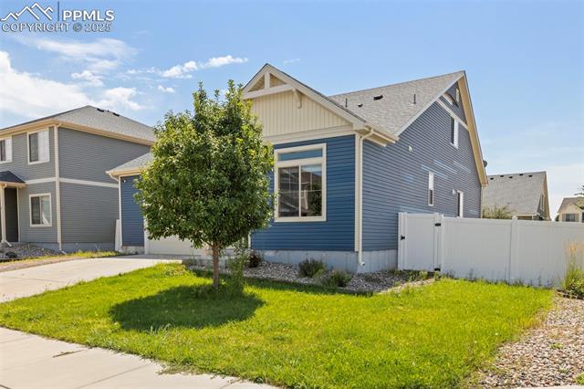 7901 Whistlestop Lane