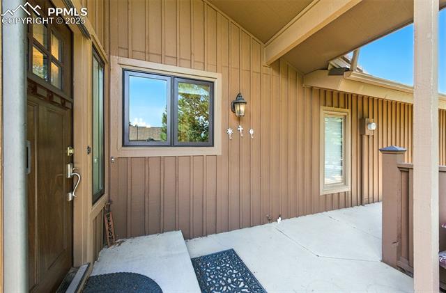 3850 Camels Ridge Lane