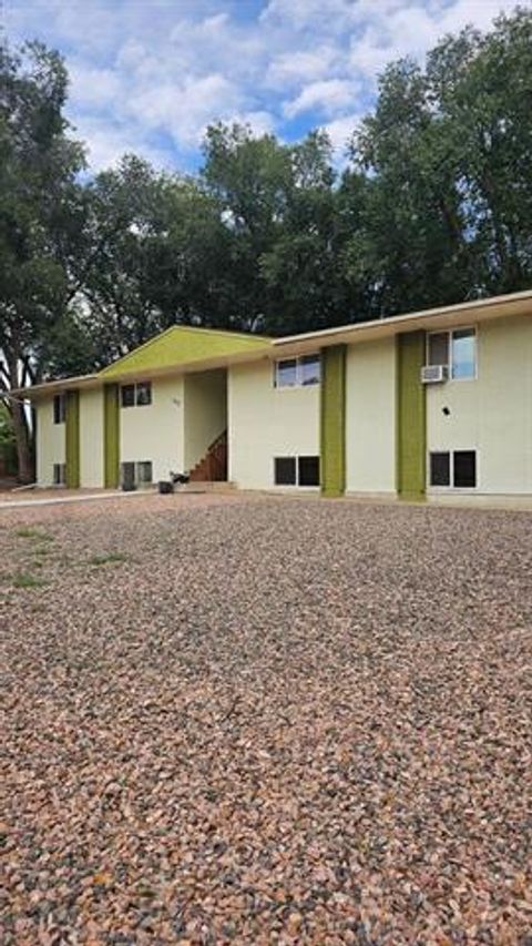 Photo of 903 Boggs Place, Colorado Springs, CO 80910 (MLS # R13976730)