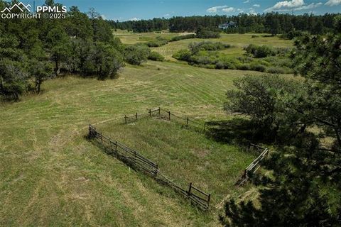 Photo of 331 Grandwood Drive, Monument, CO 80132 (MLS # 3299521)