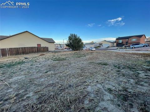 Photo of 2750 Park Crest Court, Colorado Springs, CO 80906 (MLS # 6922815)
