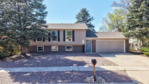 Photo of 6550 Ashcroft Drive, Colorado Springs, CO 80918 (MLS # 6771480)