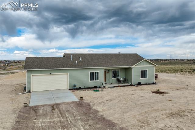 1592 Hogan Place