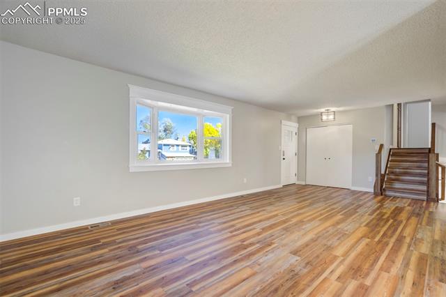 3435 Ashwood Circle