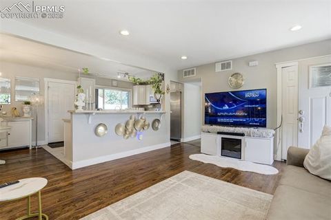 Tiny photo for 912 2nd Street, Colorado Springs, CO 80907 (MLS # 3516980)