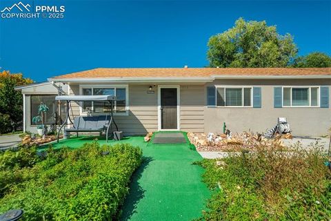Tiny photo for 912 2nd Street, Colorado Springs, CO 80907 (MLS # 3516980)