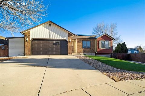 Tiny photo for 5425 Huxley Court, Colorado Springs, CO 80911 (MLS # 7018030)