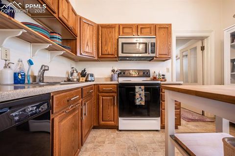 Tiny photo for 2432 N Weber Street, Colorado Springs, CO 80907 (MLS # 1862072)