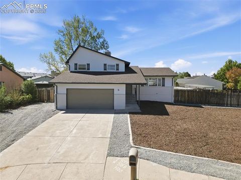 Photo of 5 Chautard Court, Pueblo, CO 81005 (MLS # 7404913)