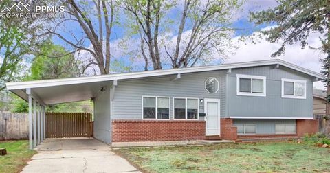 Photo of 2710 N Arcadia Street, Colorado Springs, CO 80907 (MLS # 7913922)