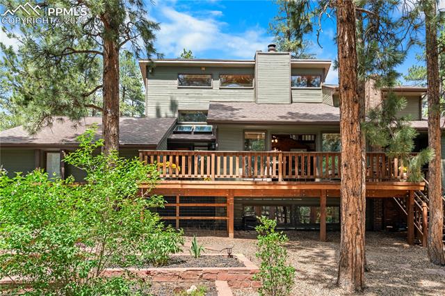 4515 Red Rock Drive