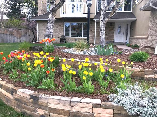 Properties For Sale Listings 7758 W Chestnut Place