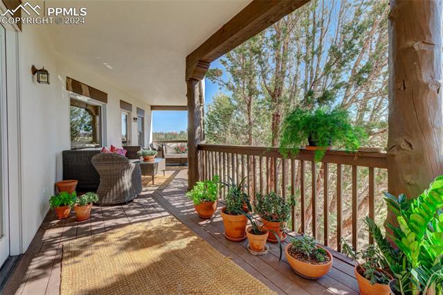 Colorado Springs, Colorado 80926, United States, 3 Bedrooms Bedrooms, ,3 BathroomsBathrooms,Residential,Active,60543