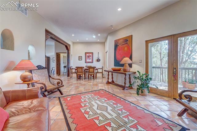 Colorado Springs, Colorado 80926, United States, 3 Bedrooms Bedrooms, ,3 BathroomsBathrooms,Residential,Active,60543