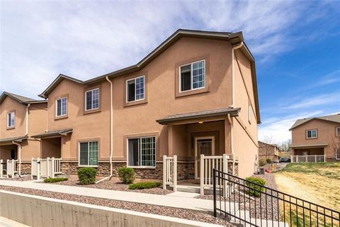 Photo of 4790 Kerry Lynn View, Colorado Springs, CO 80922 (MLS # 3134278)