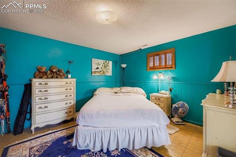 Tiny photo for 520 Crestridge Avenue, Colorado Springs, CO 80906 (MLS # 6458024)