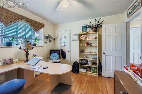 Tiny photo for 520 Crestridge Avenue, Colorado Springs, CO 80906 (MLS # 6458024)