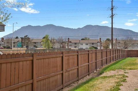 Tiny photo for 906 London Green Way, Colorado Springs, CO 80906 (MLS # 7653648)