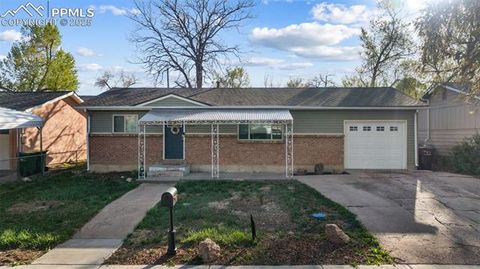 Photo of 1216 Burnham Street, Colorado Springs, CO 80906 (MLS # 6172305)