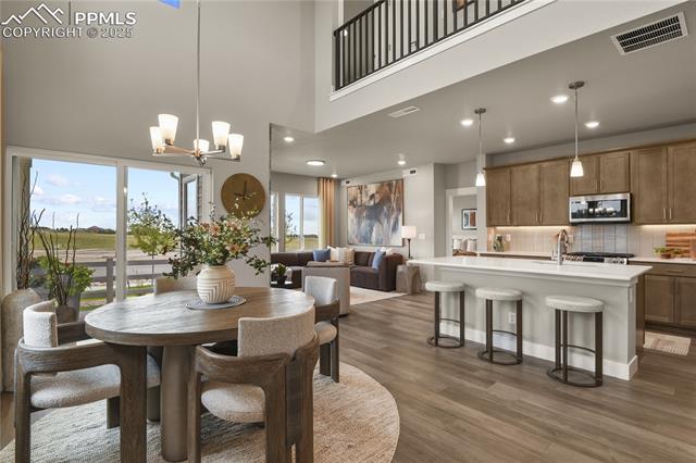 6853 Hudson Guild View