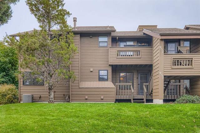 953 Moorings Drive 1