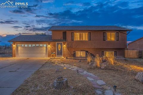 Photo of 855 S McCoy Drive, Pueblo West, CO 81007 (MLS # 9763100) Photo of 855 S McCoy Drive, Pueblo West, CO 81007 (MLS # 9763100)