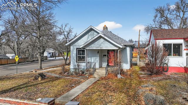 904 E San Miguel Street