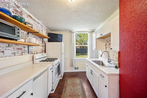 Tiny photo for 13221324 W Kiowa Street, Colorado Springs, CO 80904 (MLS # 1602252)