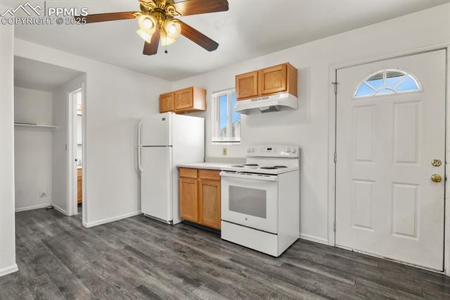 901-903 Teal Court
