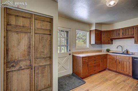 Tiny photo for 4665 Fox Road, Cascade, CO 80809 (MLS # 7662798)