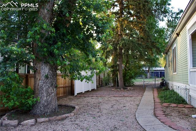 554 E Platte Avenue